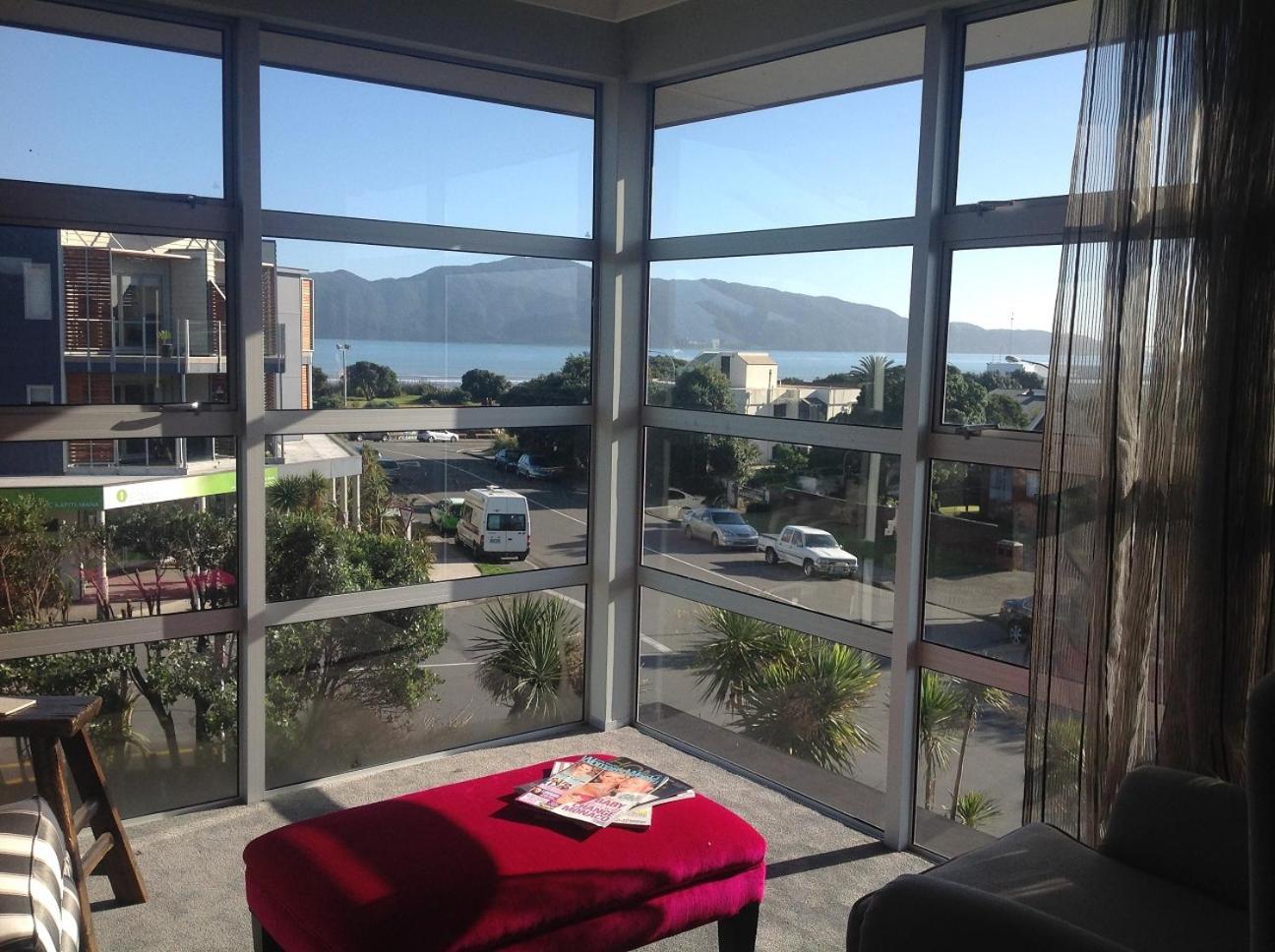Top Floor Bed And Breakfast Paraparaumu Luaran gambar