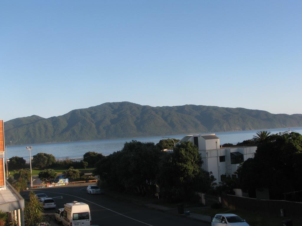 Top Floor Bed And Breakfast Paraparaumu Bilik gambar