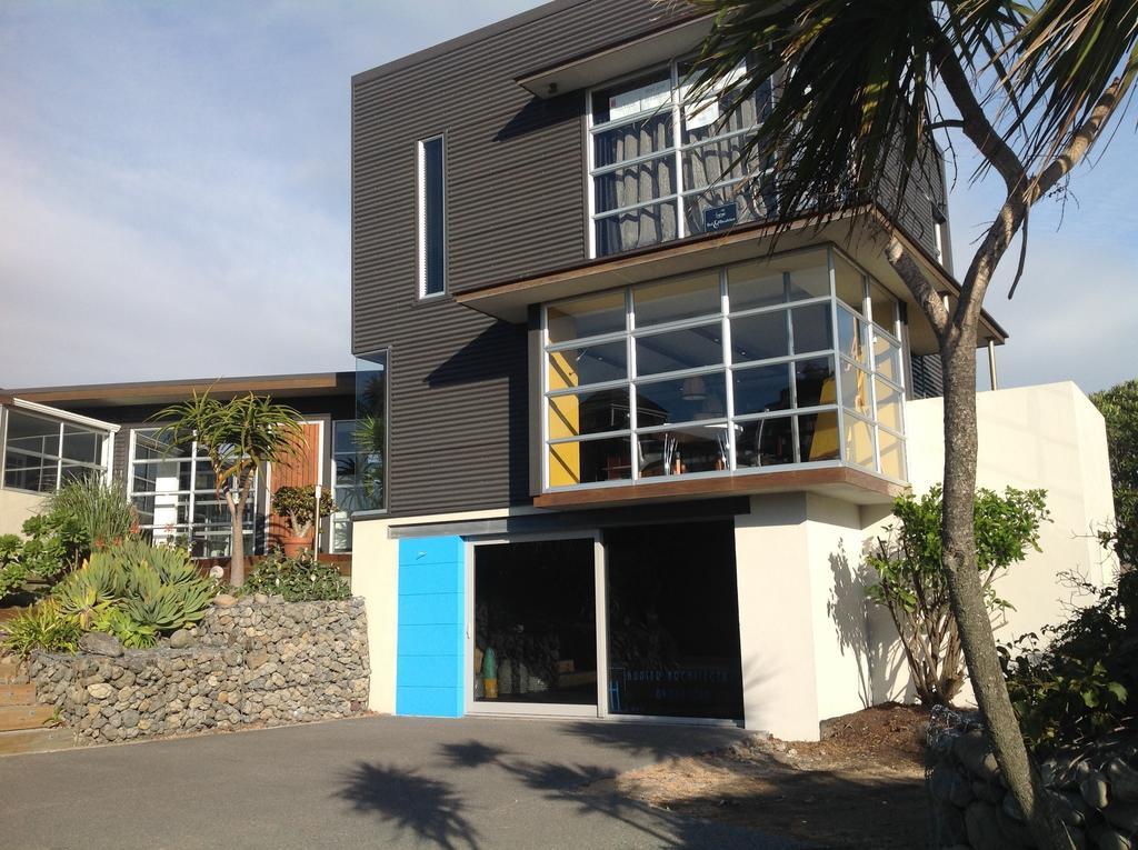 Top Floor Bed And Breakfast Paraparaumu Luaran gambar