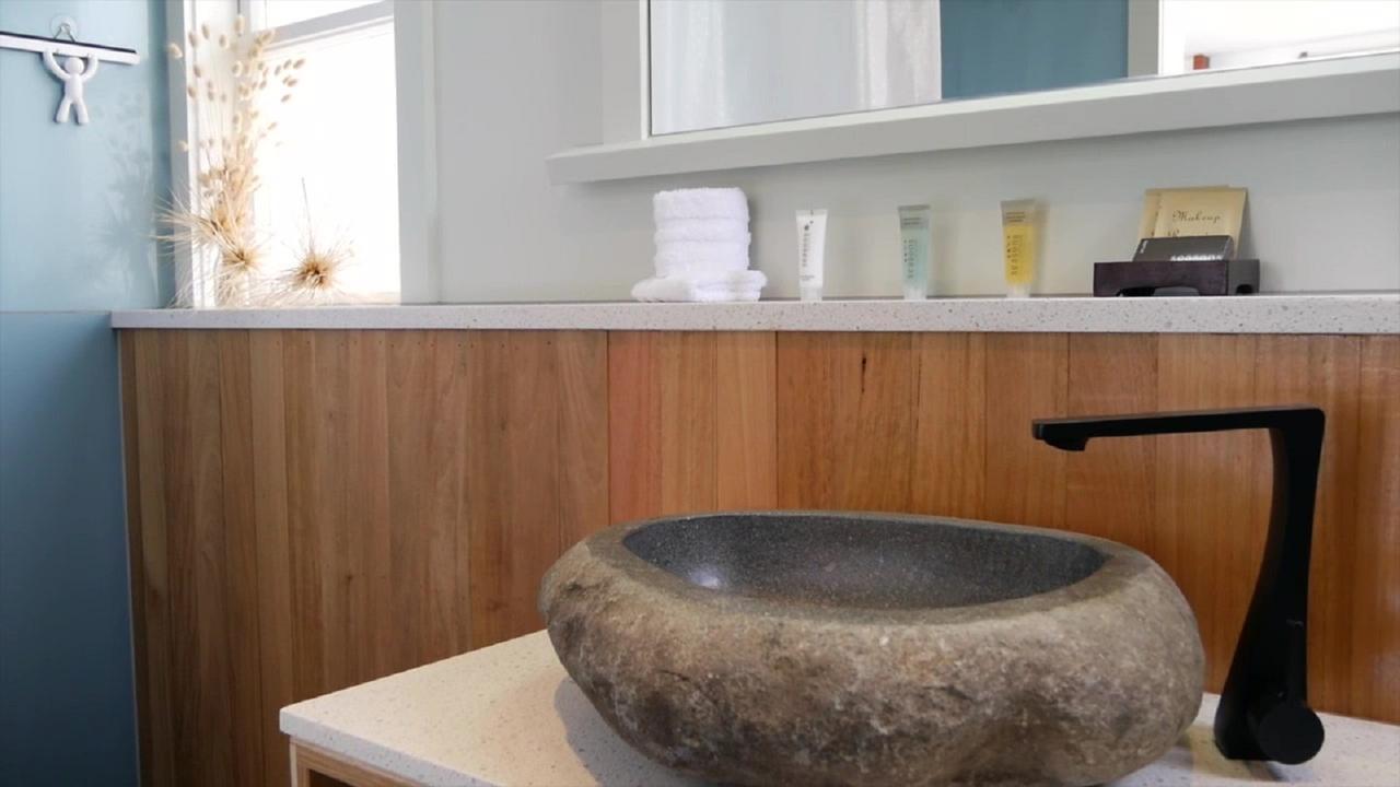 Top Floor Bed And Breakfast Paraparaumu Luaran gambar